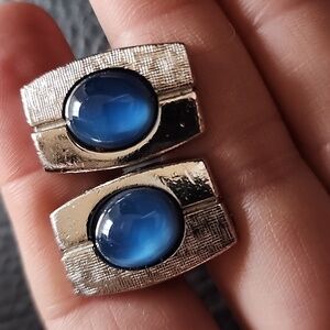 VTG Hickok Silver and Blue Glass Cufflinks
